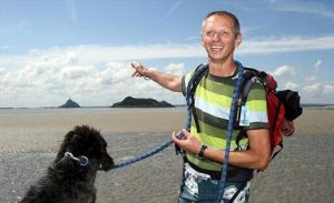 Didier votre guide et RAFFIA fidéle compagne pour la traversée 